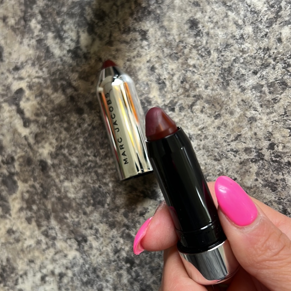 NIB NWT Marc Jacobs Kiss Pop Lip Color Stick in 616 SMACK - Picture 8 of 8